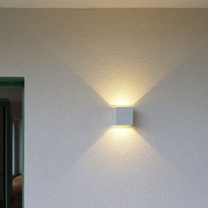 Aplique LED para exterior CUBE 2xLED/3W/230V IP54 blanco