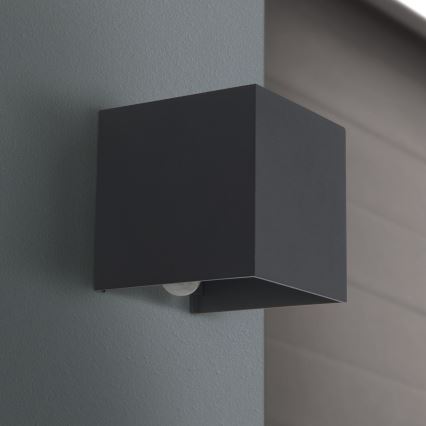 Aplique de pared LED para exterior con sensor de movimiento y crepuscular CUBE-S LED/13W/230V IP54 antracita