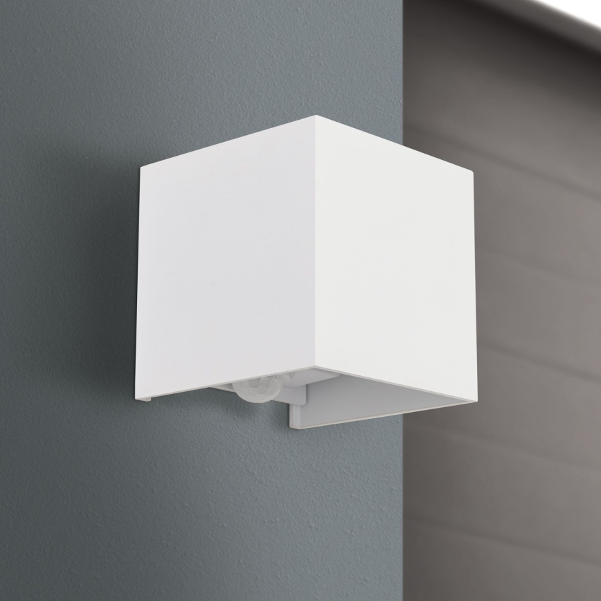 Aplique de pared LED para exterior con sensor de movimiento y crepuscular CUBE-S LED/13W/230V IP54 blanco