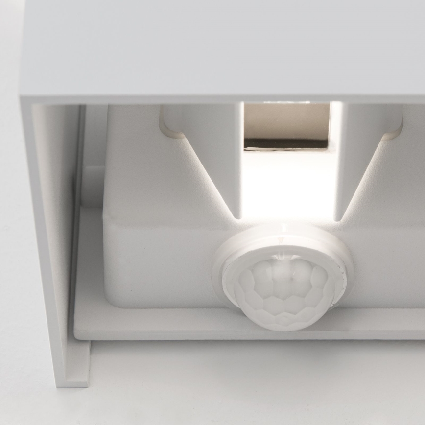 Aplique de pared LED para exterior con sensor de movimiento y crepuscular CUBE-S LED/13W/230V IP54 blanco