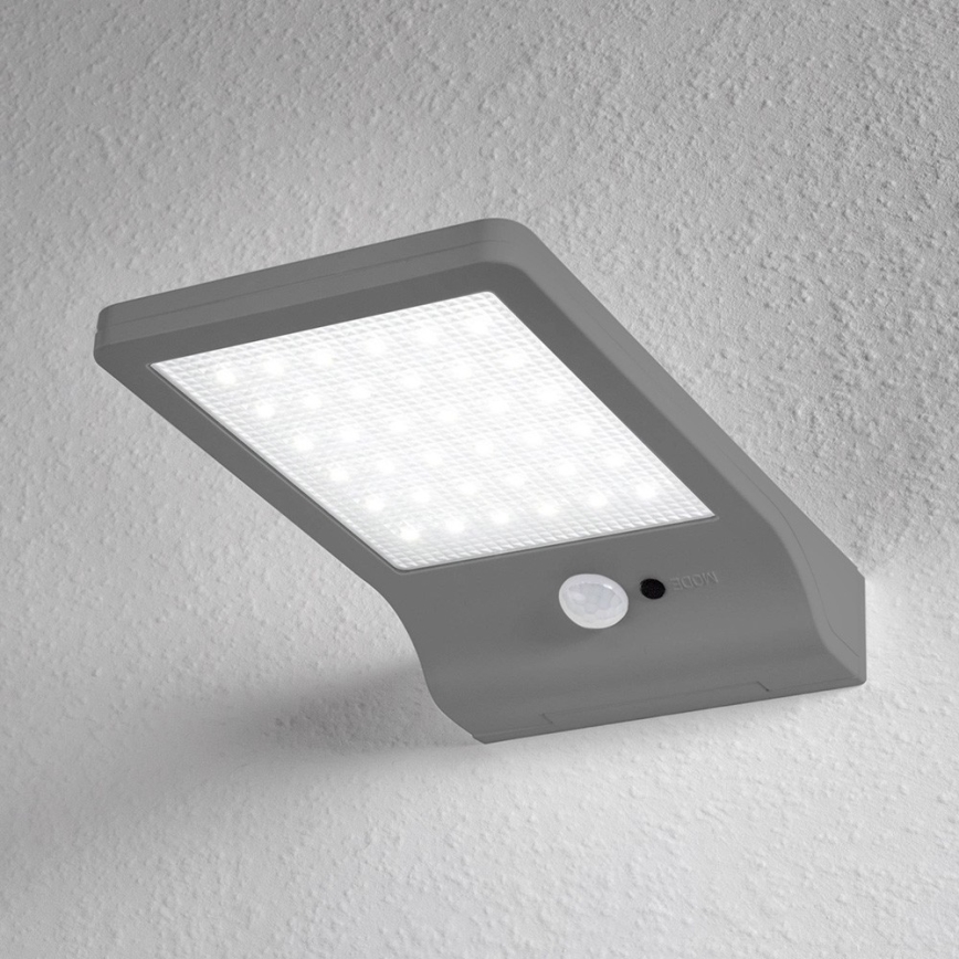 Osram - Aplique solar de pared con sensor DOORLED LED/3W/3,3V 2000 mAh IP44 plateado