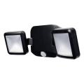 Osram - Foco de pared exterior LED con sensor BATTERY 2xLED/5W/4xD IP54