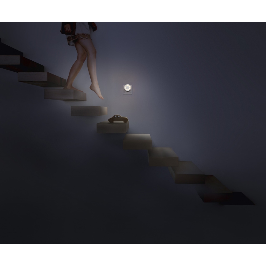 Osram - Luz nocturna LED con sensor de movimiento y crepuscular LUNETTA LED/0,31W/230V blanco