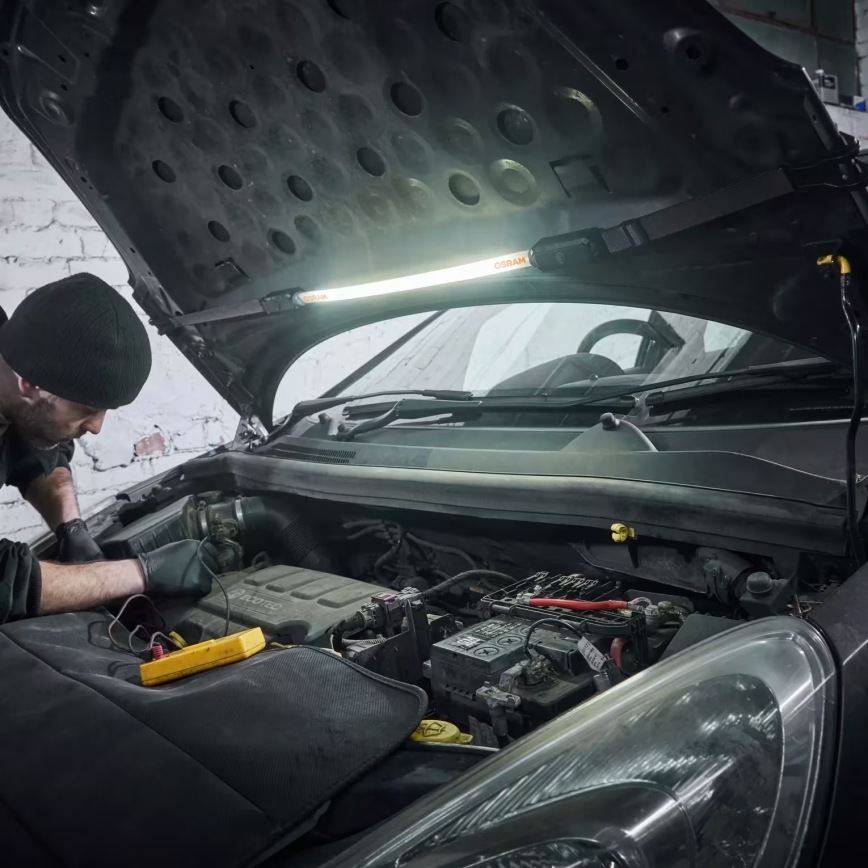 Osram - Linterna de inspección regulable para vehículo LEDINSPECT INSPECTION LIGHT LED/10W/3,7V 2200 mAh