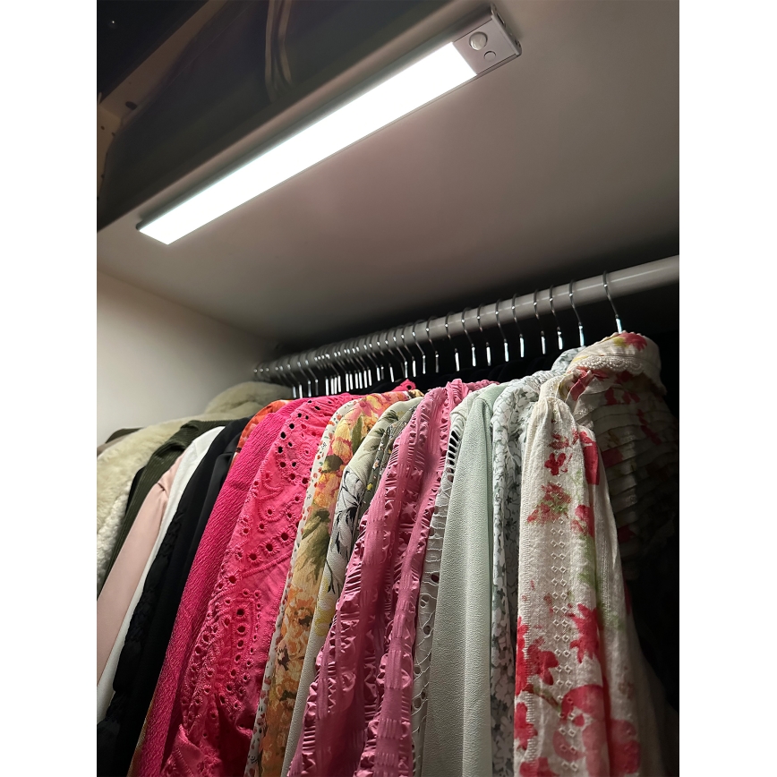 Osram - Luminaria LED bajo mueble con sensor de movimiento y de luz crepuscular LINEAR LED/3,2W/3,7V 500 mAh 3000/4000/6500K 40 cm gris