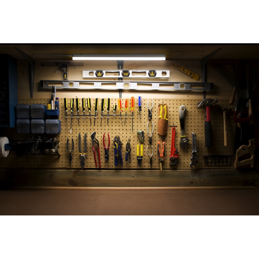 Osram - Luminaria LED bajo mueble con sensor de movimiento BATTEN LED/14W/230V 120 cm blanca