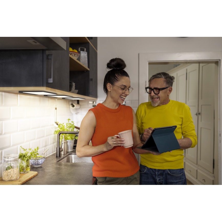 Osram - Luminaria LED regulable para instalar bajo mueble con sensor de movimiento UNDERCABINET LED/7,5W/230V 3000/4000/6500K 20x30 cm negro