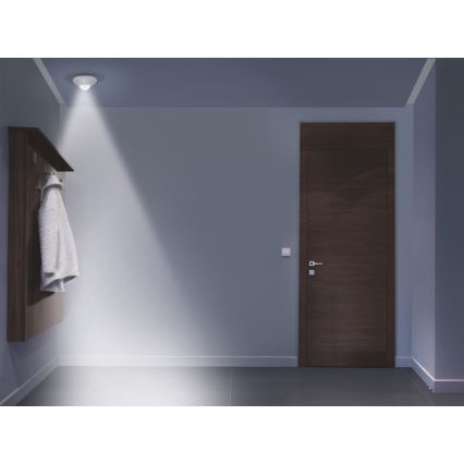 Osram - Luz LED orientativa con sensor NIGHTLUX LED/2W/3xAA, blanco