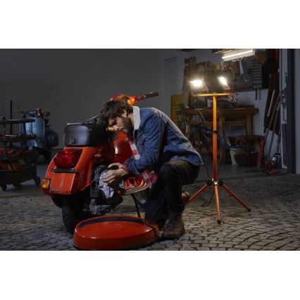 Osram - Proyector LED con soporte TRIPOD 2xLED/30W/230V IP65