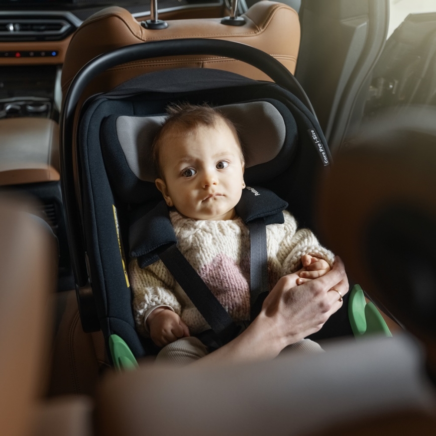 PETITE&MARS - Silla para coche CORE PRO i-Tamaño 40-87 cm (0-13 kg)