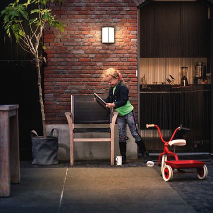 Philips - Aplique de pared LED para exterior LED/6W IP44