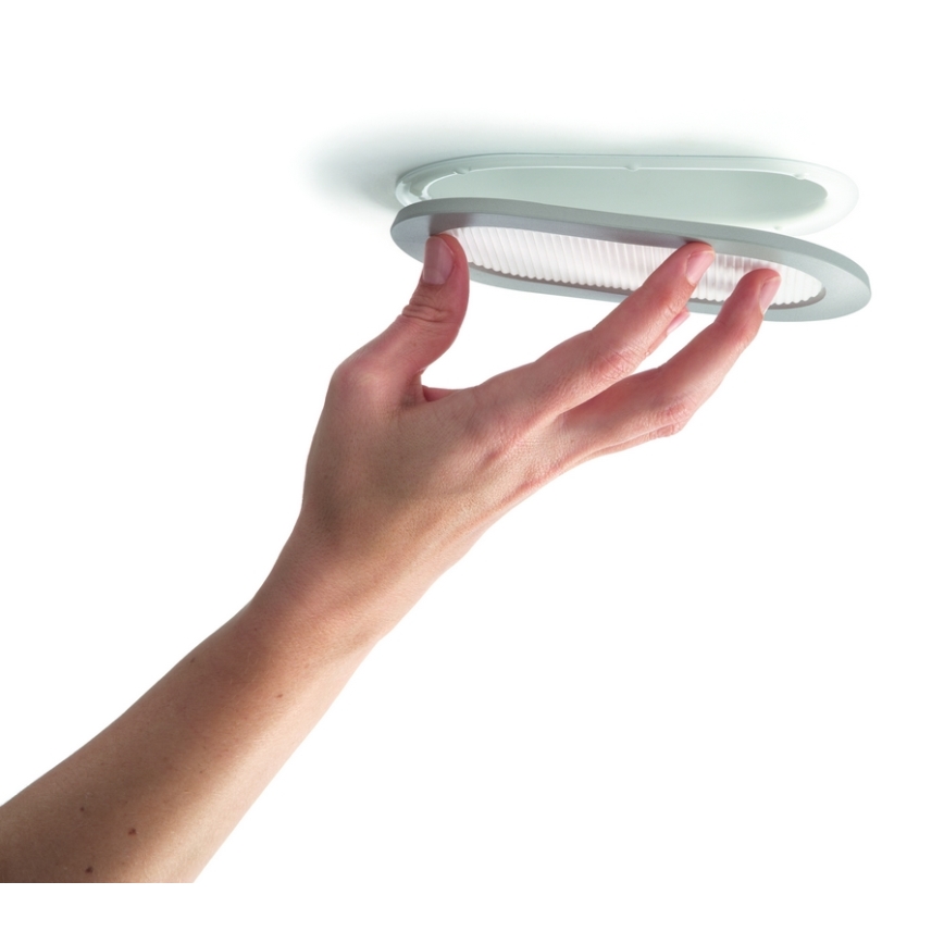 Philips 57955/48/16 - Lámpara empotrable para el baño MYLIVING HUDDLE 1xE27/12W