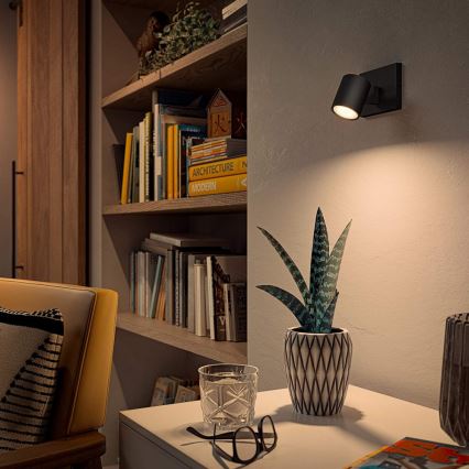 Philips - Foco LED regulable Hue RUNNER 1xGU10/4,2W/230V 2200-6500K negro