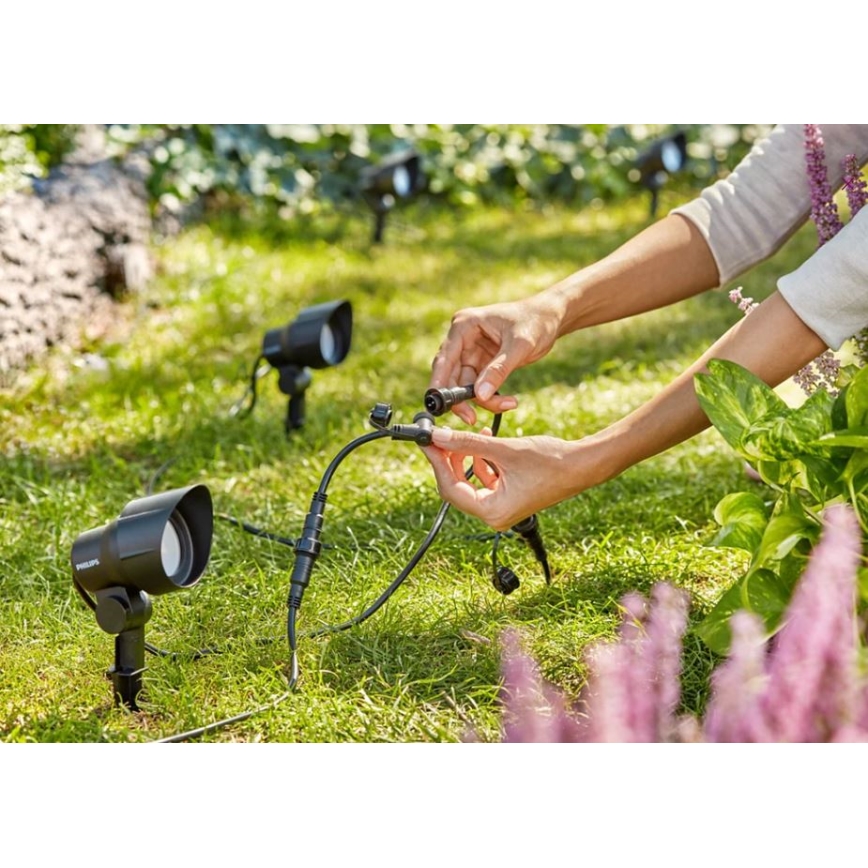 Philips - Foco LED exterior LED/6W/12V 2700K IP44