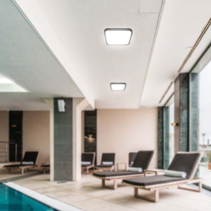 Plafón LED de baño con sensor LED/36W/230V 4000K IP44 42x42 cm negro + control remoto