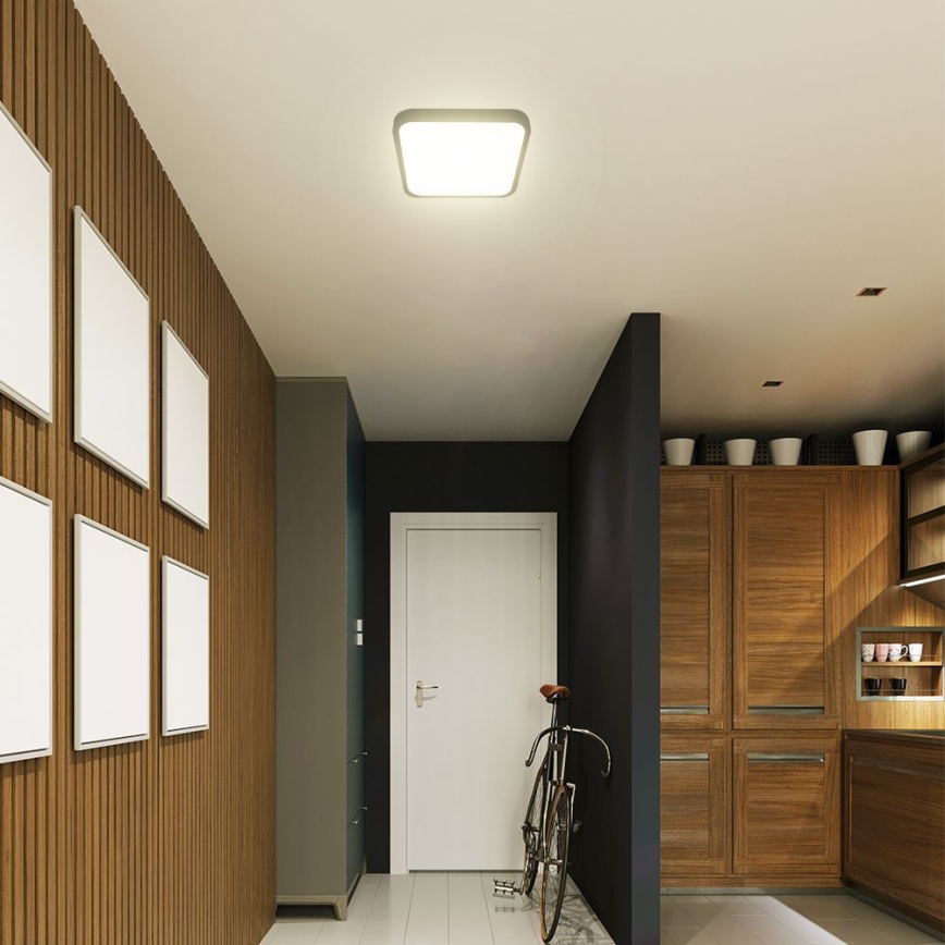 Plafón LED de baño SAMSUNG CHIP LED/48W/230V IP44 3000K 42x42 cm negro