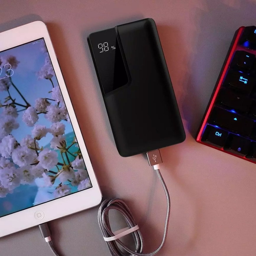 Power Bank con display 10000mAh/3,7V negro