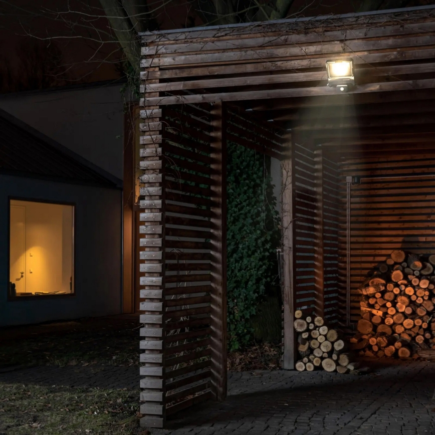 Proyector LED para exterior 100W/230V 4500K IP65, negro