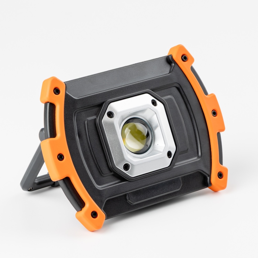 Proyector LED recargable y regulable/10W/5V USB 6500K IP44