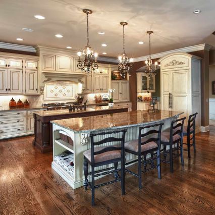 Quoizel - Lámpara colgante con cadena MARQUETTE 3xE14/60W/230V acabado en bronce