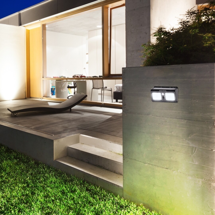 Rabalux - Lámpara de pared solar LED con sensor IP44 1200 mAh