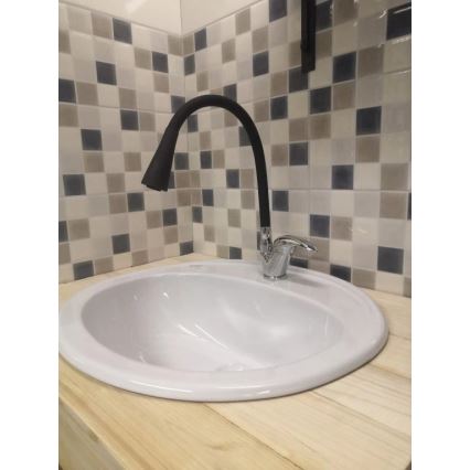 RAV Slezák SA006.0/13 - Grifo para fregadero con caño flexible SAZAVA 35,6 cm negro/cromo brillante