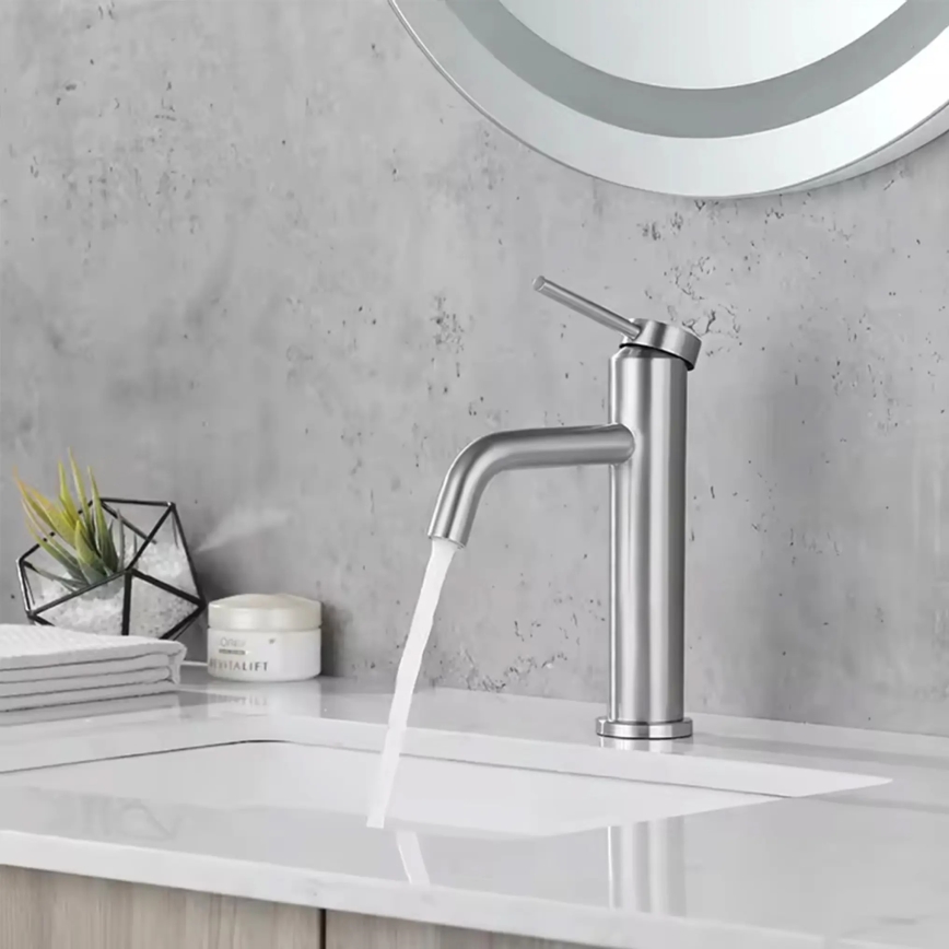 REA-B5324 - Grifo de lavabo CLIF 20,5 cm, acero cepillado