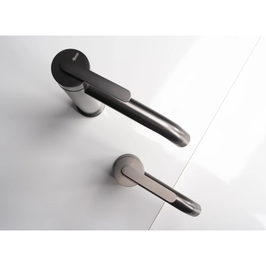 REA-B5511 - Grifo de lavabo ONTARIO 30 cm titanio