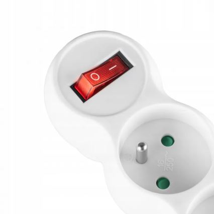 Regleta con interruptor, 3 tomas