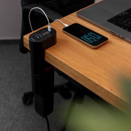 Regleta con abrazadera para mesa, 3 enchufes Tipo E + 2xUSB-A + 1xUSB-C 1,5 m negra