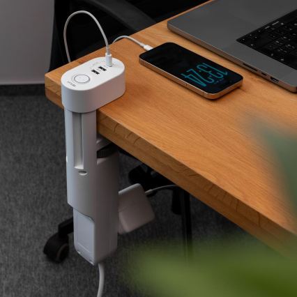 Regleta con sujeción para mesa 3 tomas Tipo E + 2xUSB-A + 1xUSB-C 1,5m blanca