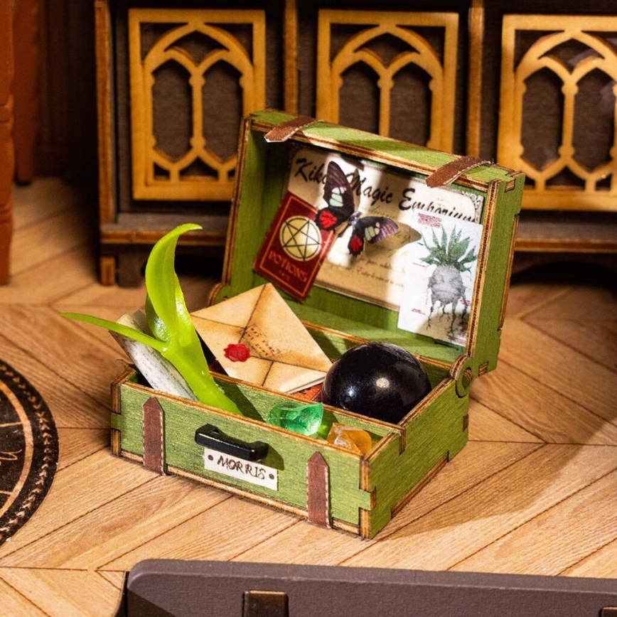 RoboTime - Casa en miniatura Estudio del Mago 2xAAA