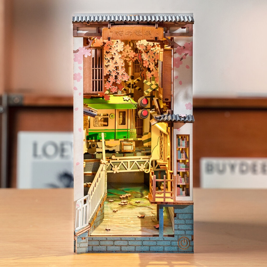 RoboTime - LED Sujeta-libros Callejón de cerezos en flor 2xAAA