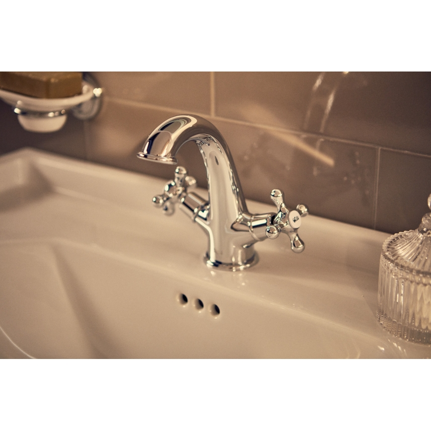 Roca A5A3A4BC00 - Grifo de lavabo + desagüe con rebosadero CARMEN 17,8 cm cromo brillante