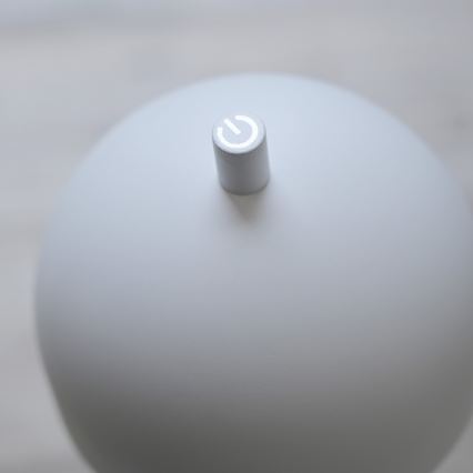 Schöner Wohnen 19245-16 - Lámpara de pie exterior recargable con control táctil regulable BELLIS LED/2,5W/5V 2600 mAh IP54 blanca