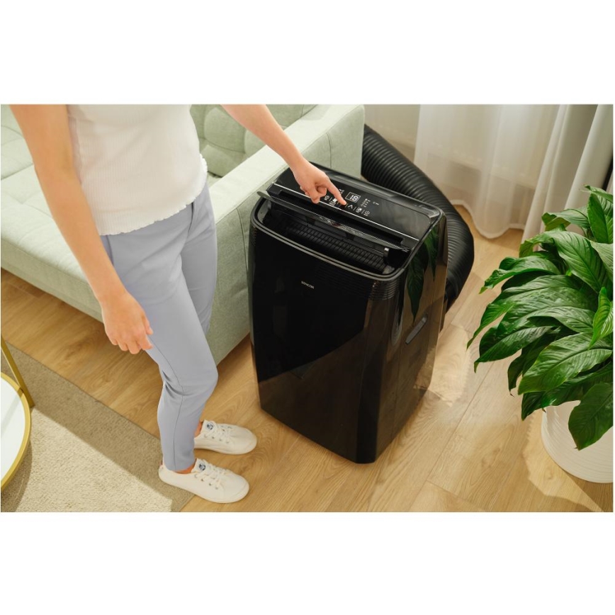 Sencor - Aire acondicionado móvil inteligente Incluye accesorios completos 900W/230V 9000 BTU Wi-Fi negro + control remoto