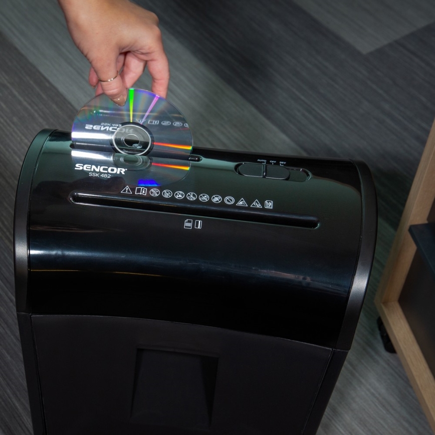 Sencor - Trituradora de CD y papel A4 capacidad 14 l 230V negra
