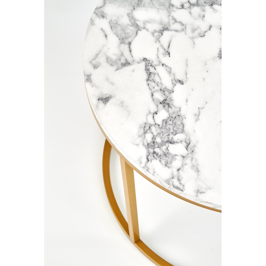 Set de 2 mesas de centro PACILA con acabado en mármol/dorado