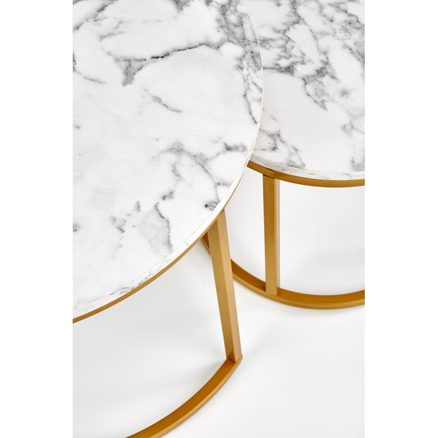 Set de 2 mesas de centro PACILA con acabado en mármol/dorado