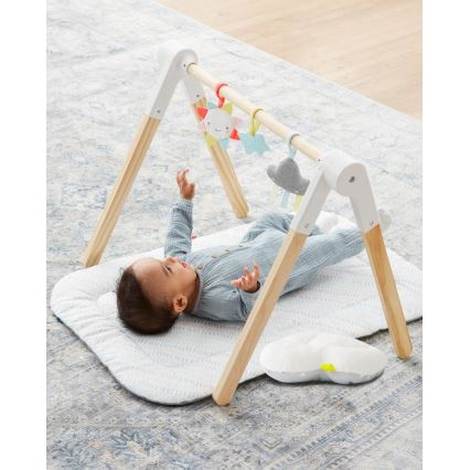Skip Hop - Manta de juego para bebé con trapecio de madera LINING CLOUD