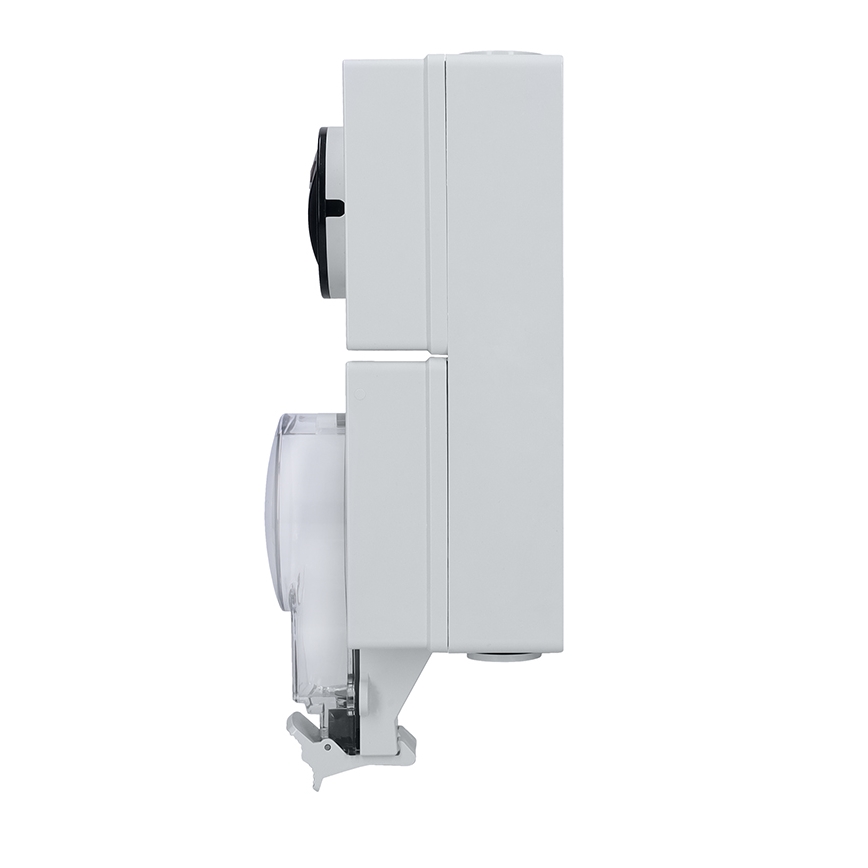 Enchufe para ambientes húmedos con interruptor 230V/16A IP66