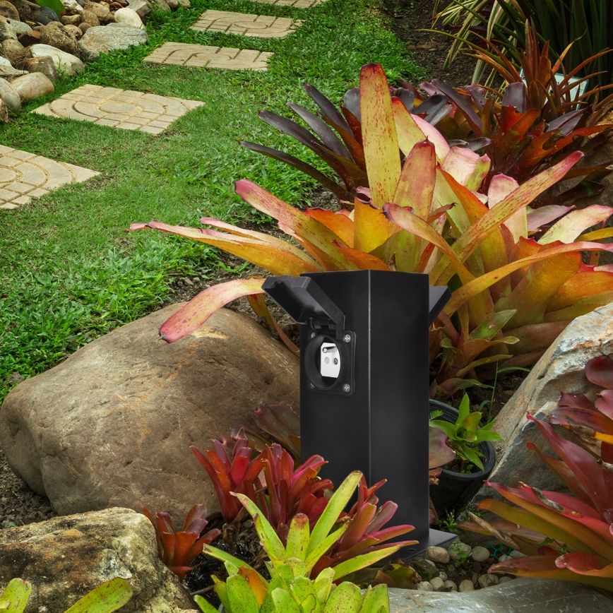 Columna de enchufe de exterior 2Z 230V IP44 negro angular