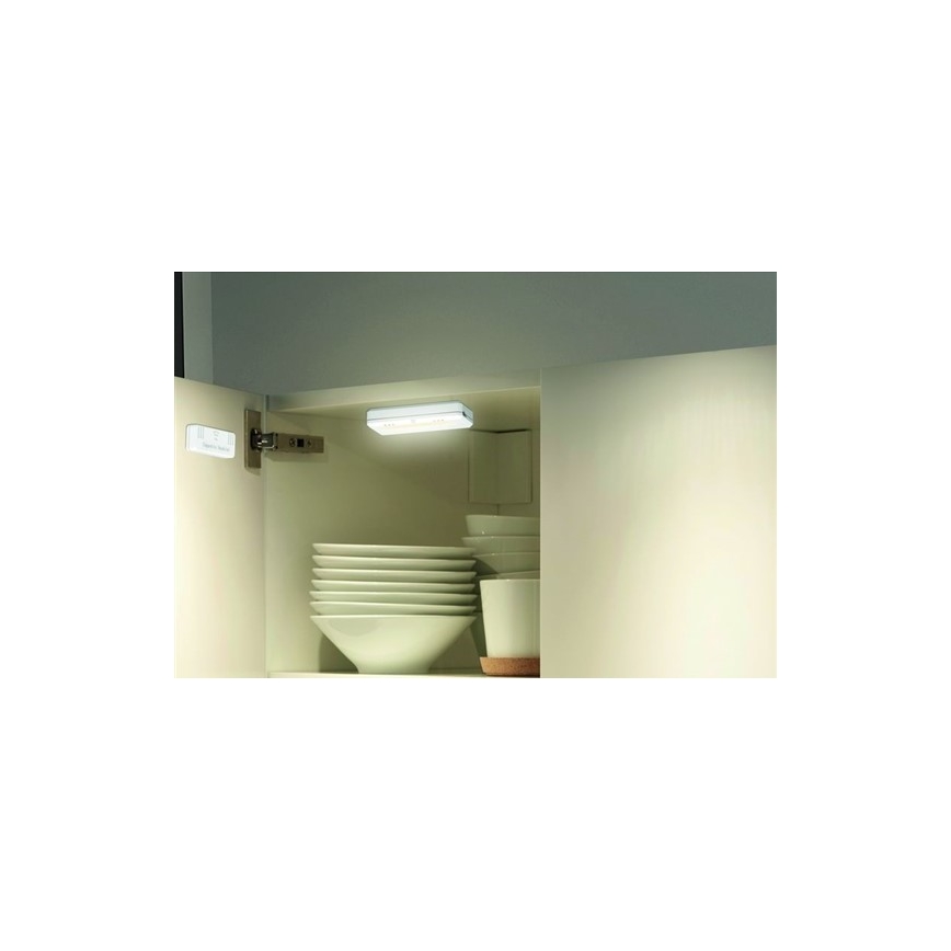LED Iluminación de armario LED/0,5W/2xAAA