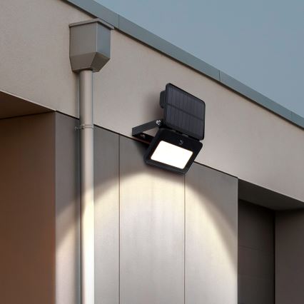 LED Proyector solar regulable con sensor de movimiento y crepuscular LED/6W/3,7V 2200 mAh 3000/4000/6500K IP65