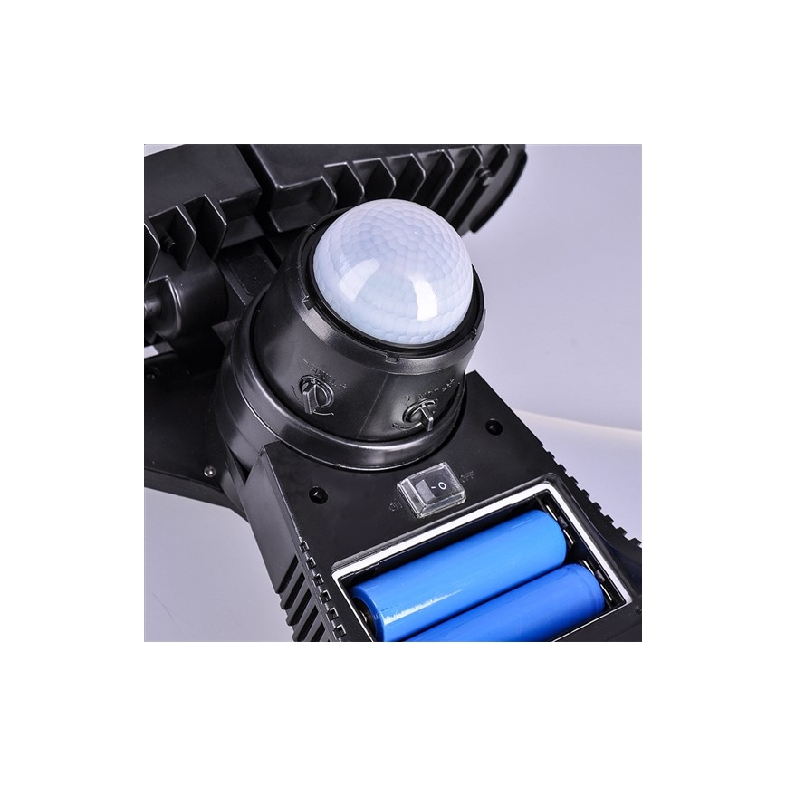 LED Reflector solar con sensor 2000mAh LED/8W/3,7V IP44