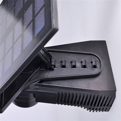 LED Reflector solar con sensor 2000mAh LED/8W/3,7V IP44