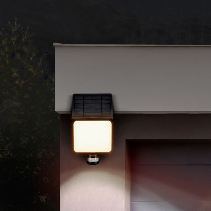 Proyector LED solar con sensor de movimiento LED/11W/3,7V 4400mAh 3000K/4000K/6500K IP54