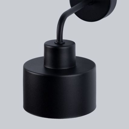 Lámpara de pared SAVAR 1xE27/60W/230V negra
