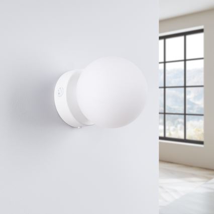 Aplique YOLI 1xG9/8W/230V blanco