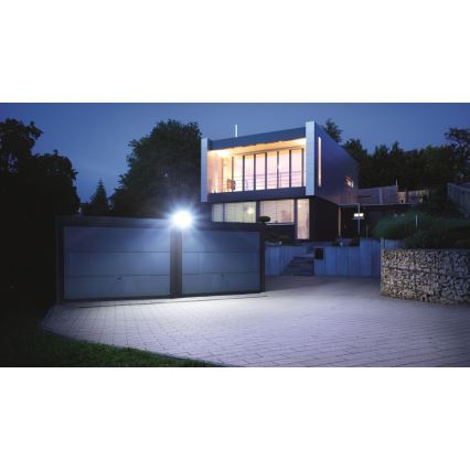 STEINEL 030070 - Proyector LED con sensor XLED Home 2 XL LED/20W/230V IP44